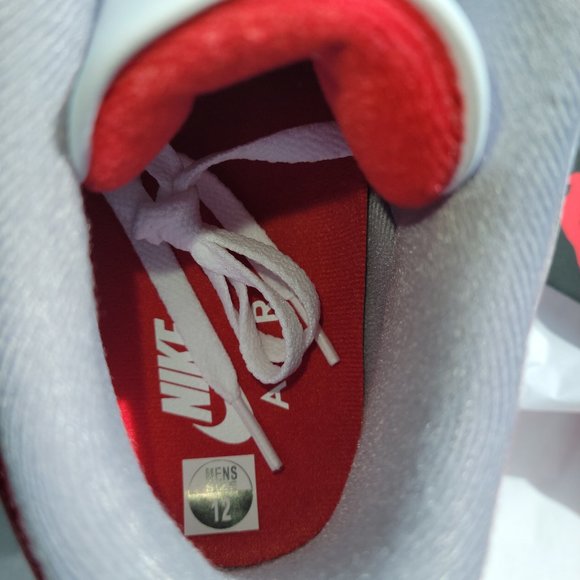 2022 Jordan Retro 3 Fire Reds Size 12 - Picture 4 of 8